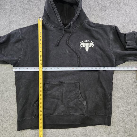 Marvel X Bait Venom Hoodie Mens 2XL Black Spider Pullover Sweatshirt Comic Book - Picture 9 of 14